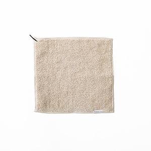 サンドベージュ