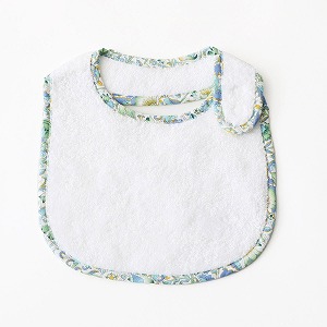 ライトグリーン