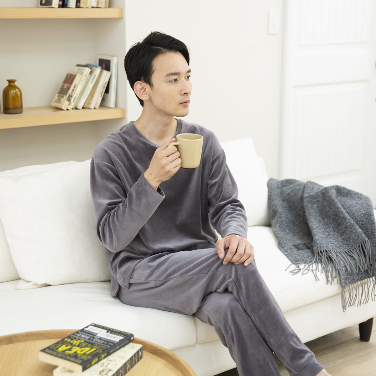 オーガニックコットンベロア メンズプルオーバー Free チャコールグレー ウェア オーガニックコットンタオル ギフトのテネリータオンラインストア