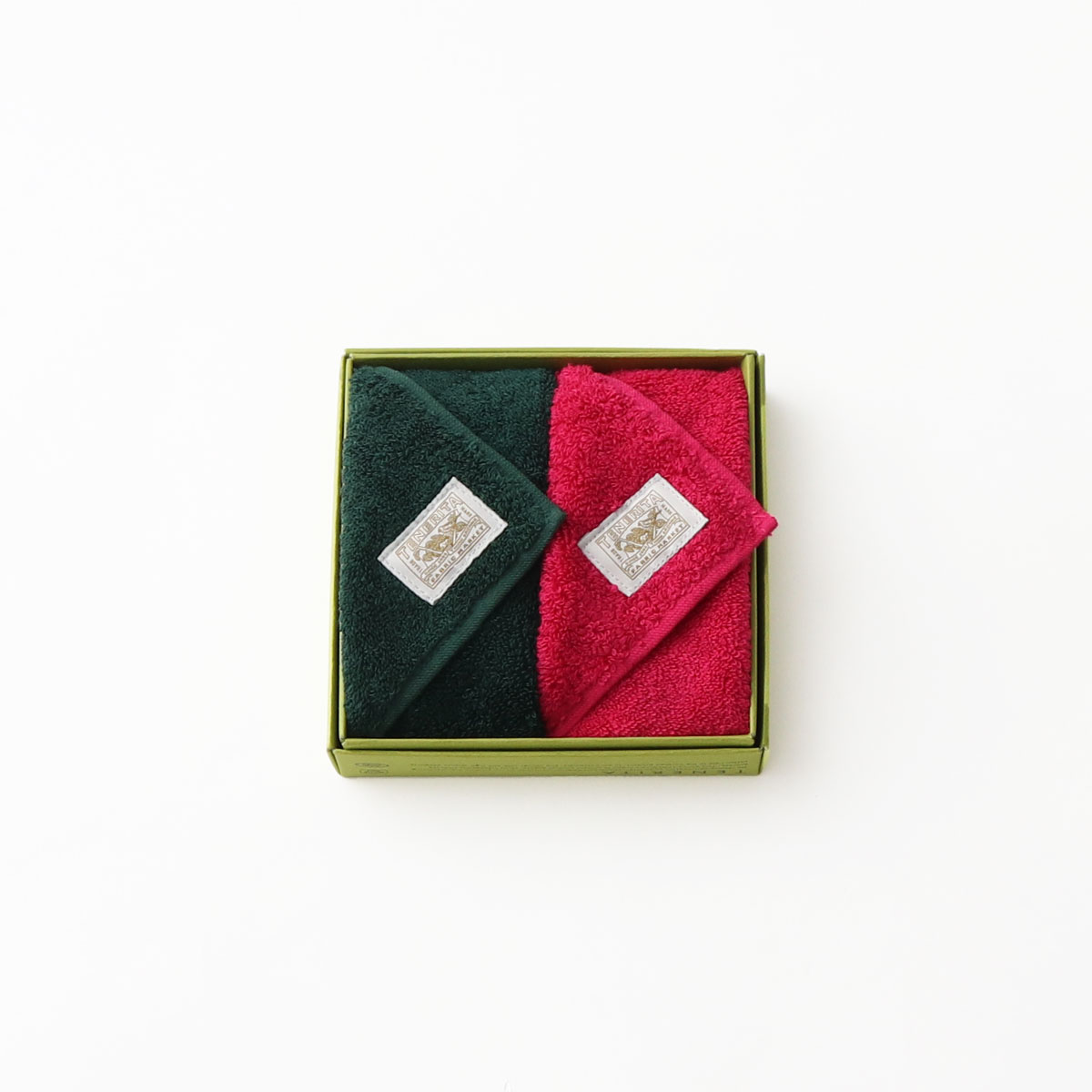 【11月1日発売】クリスマスセット(タオルハンカチグリーン・ルビーレッド)